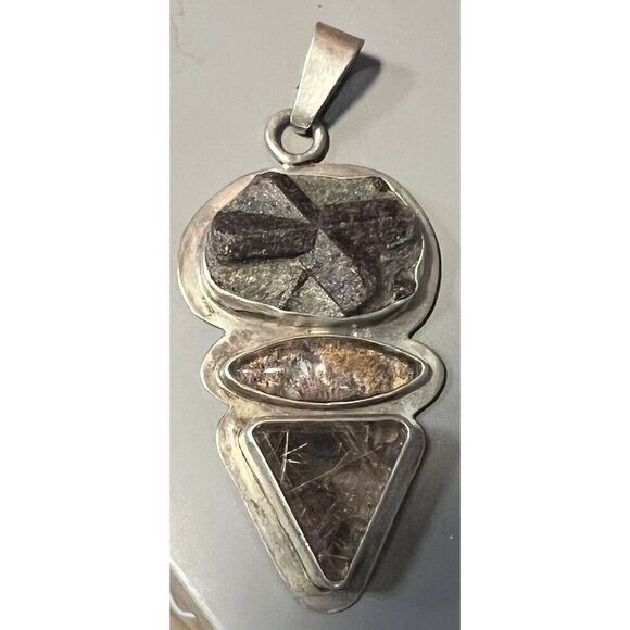 Staurolite Matrix Purple Garden Quartz Rutilated Quartz Silver Pendant with Bale - Picture 12 of 12